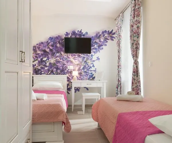 Ivana.r 马卡尔斯卡