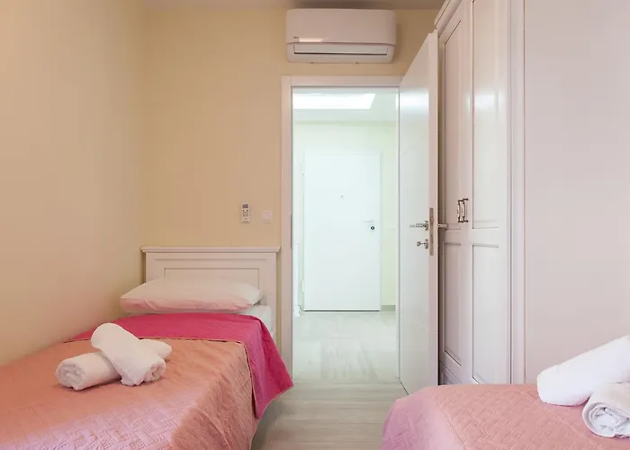 Ivana.r 马卡尔斯卡